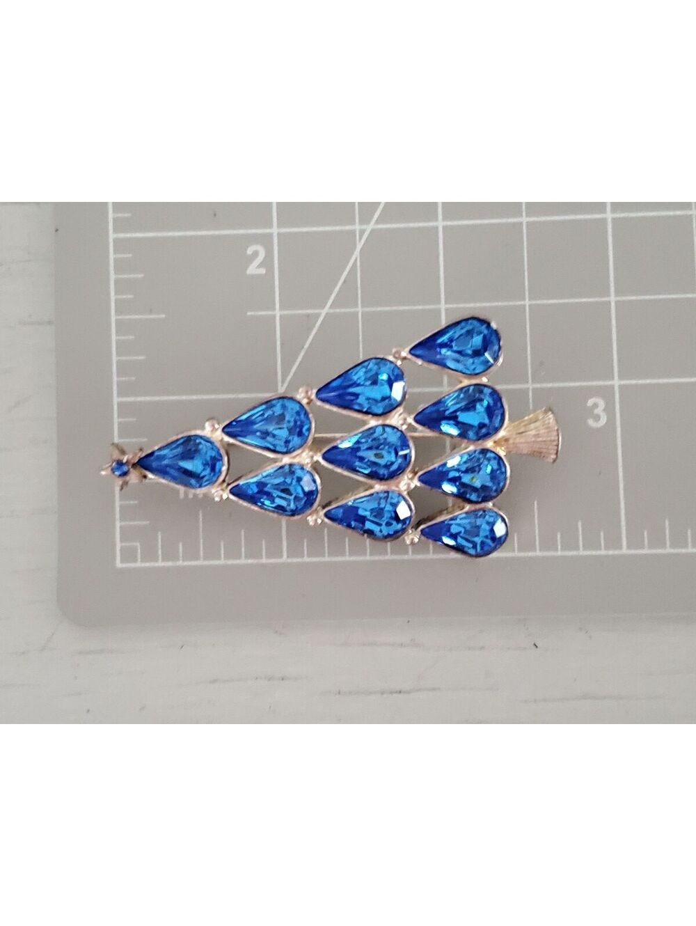 Vintage Eisenberg Ice Blue Rhinestone Christmas Tree Brooch - Picture 6 of 6